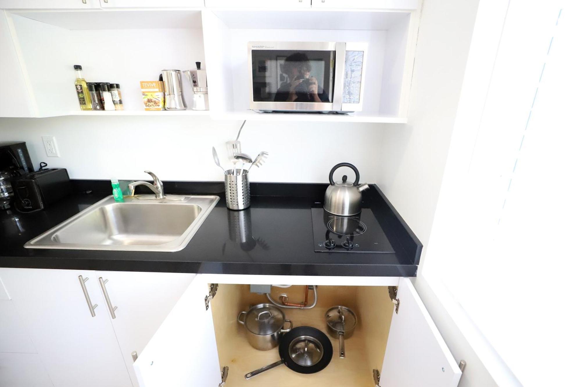 3 Minute Walk To Family Friendly Free Parking Appartamento Miami Beach